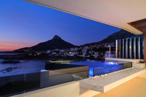 Luxury villas Camps Bay